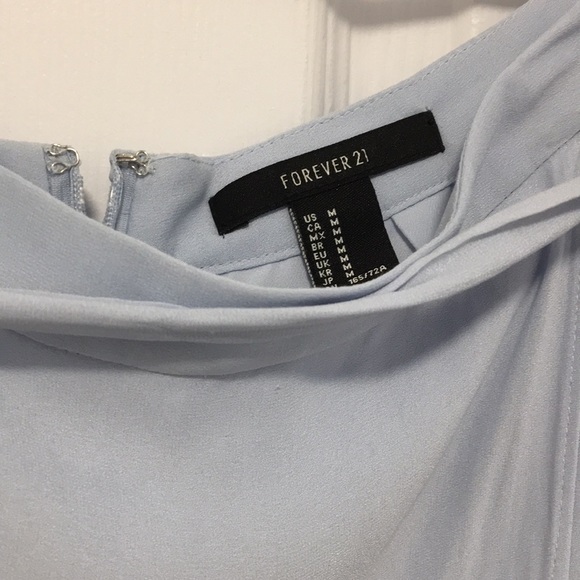 Light blue wrap skirt - Picture 3 of 3